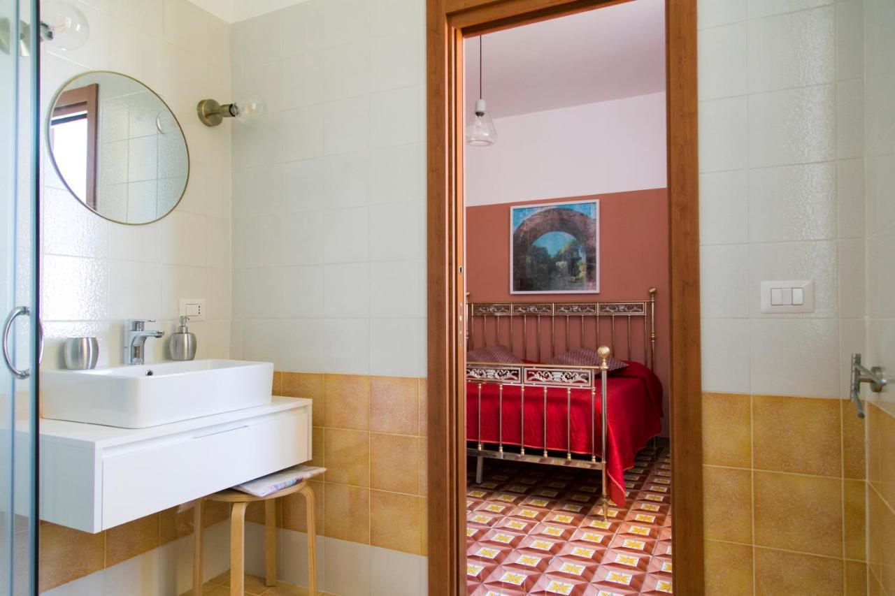 A Casa Di Nina Guest House Naples Exterior photo