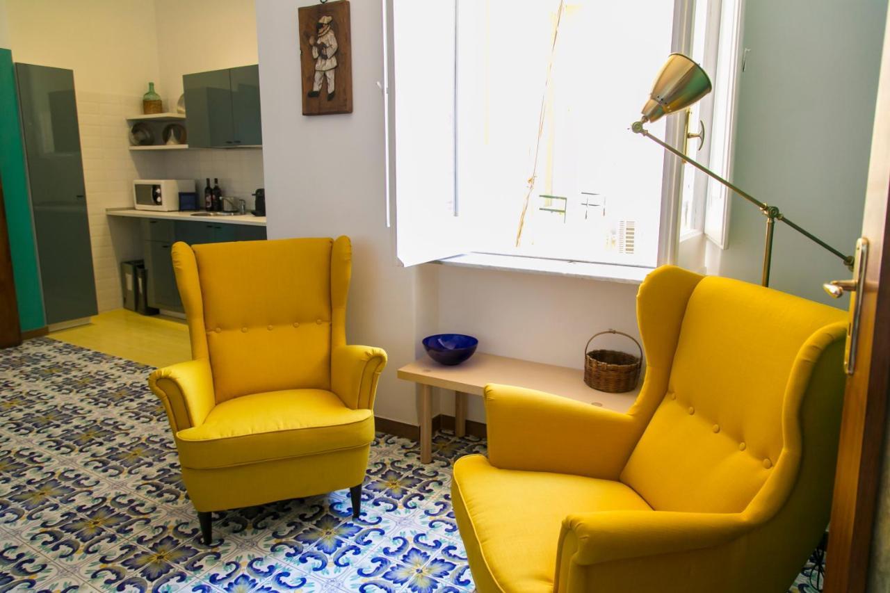A Casa Di Nina Guest House Naples Exterior photo